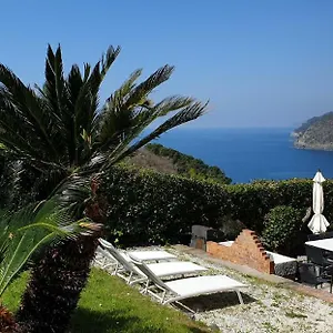 https://villa-mesco-levanto.hotelitalianriviera.com